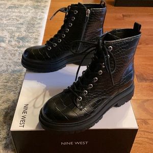 NWT Nine West Wmns Sz 6.5M Piercy 3 boots